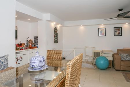 Apartamento para alugar com 249m², 3 quartos e 2 vagas Apartamento para alugar com 249m², 3 quartos e 2 vagasSala Superior