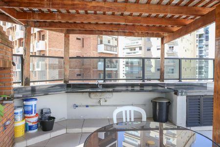 Apartamento para alugar com 249m², 3 quartos e 2 vagas Apartamento para alugar com 249m², 3 quartos e 2 vagasChurrasqueira e Piscina