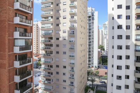 Apartamento para alugar com 249m², 3 quartos e 2 vagas Apartamento para alugar com 249m², 3 quartos e 2 vagasVista do Quarto