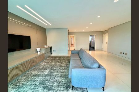 Apartamento à venda com 170m², 4 quartos e 3 vagasSala