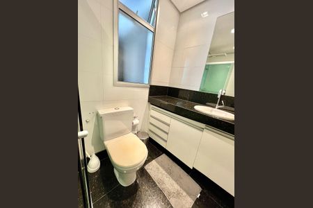 Apartamento à venda com 170m², 4 quartos e 3 vagasBanheiro social