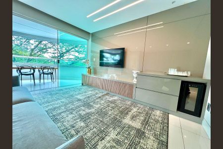 Apartamento à venda com 170m², 4 quartos e 3 vagasSala