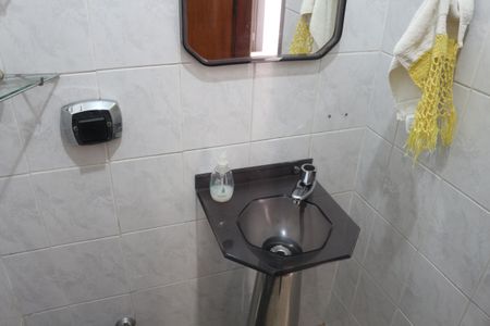 Casa à venda com 394m², 3 quartos e 6 vagasLavabo 2