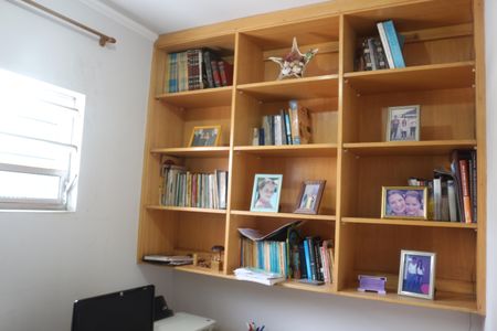 Casa à venda com 394m², 3 quartos e 6 vagasEscritório