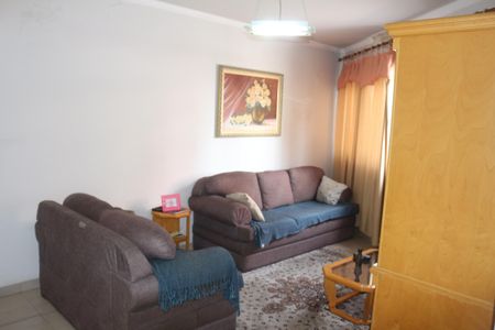 Casa à venda com 394m², 3 quartos e 6 vagasSala