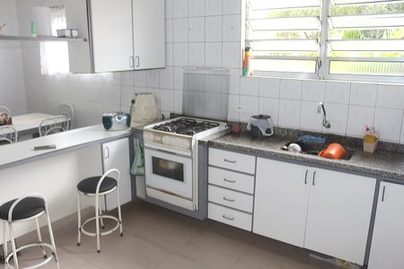 Casa à venda com 394m², 3 quartos e 6 vagasCozinha
