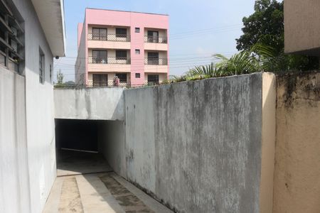 Casa à venda com 394m², 3 quartos e 6 vagasQuintal