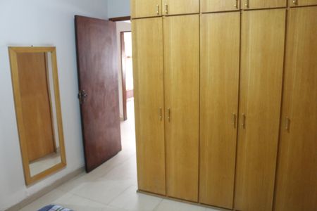 Casa à venda com 394m², 3 quartos e 6 vagasQuarto 2