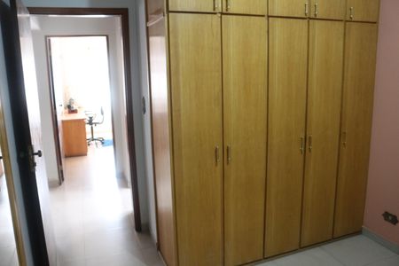 Casa à venda com 394m², 3 quartos e 6 vagasQuarto 2