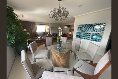 Apartamento à venda com 230m², 3 quartos e 4 vagas Apartamento à venda com 230m², 3 quartos e 4 vagasSala