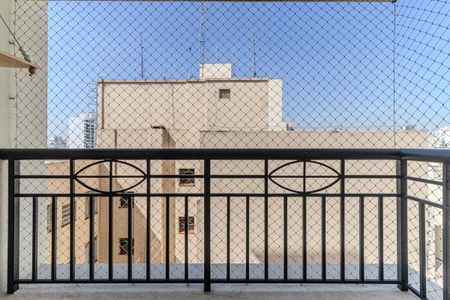Apartamento à venda com 42m², 1 quarto e 1 vaga Apartamento à venda com 42m², 1 quarto e 1 vagaVaranda