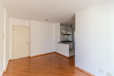 Apartamento à venda com 42m², 1 quarto e 1 vaga Apartamento à venda com 42m², 1 quarto e 1 vagaSala