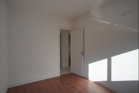 Apartamento à venda com 98m², 3 quartos e 2 vagasQuarto 3