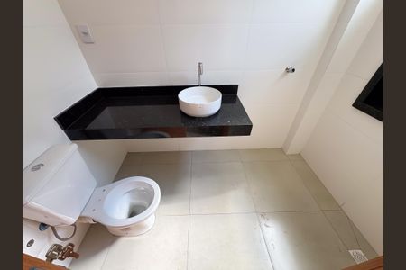 Apartamento à venda com 157m², 3 quartos e 2 vagas Apartamento à venda com 157m², 3 quartos e 2 vagasSuíte Banheiro