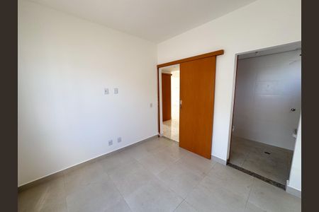 Apartamento à venda com 116m², 2 quartos e 2 vagasSuíte