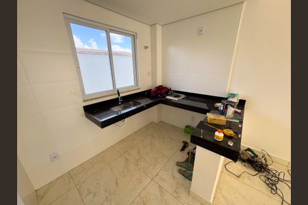 Apartamento à venda com 116m², 2 quartos e 2 vagasCozinha