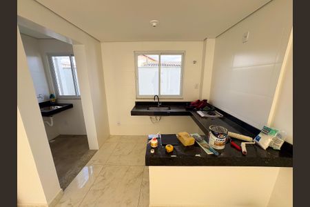 Apartamento à venda com 116m², 2 quartos e 2 vagasCozinha