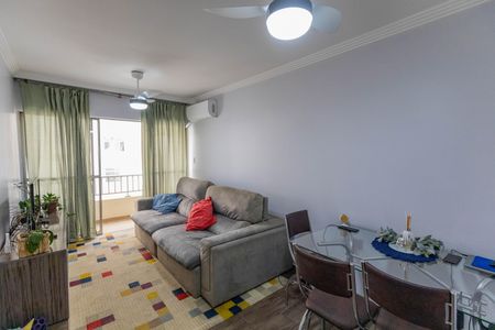 Apartamento à venda com 64m², 2 quartos e 1 vagaSala de estar e sala de jantar