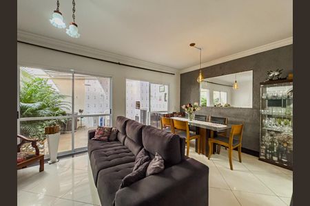 Casa de condomínio à venda com 106m², 3 quartos e 2 vagas