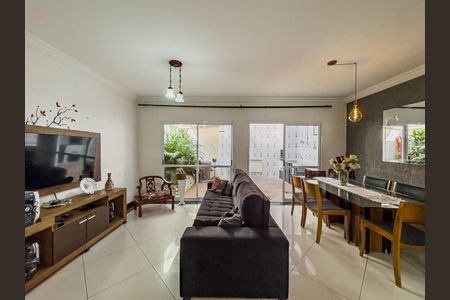 Casa de condomínio à venda com 106m², 3 quartos e 2 vagas