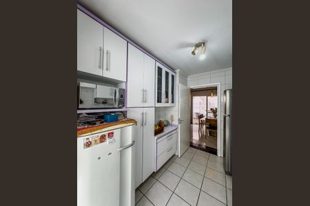 Casa de condomínio à venda com 106m², 3 quartos e 2 vagas