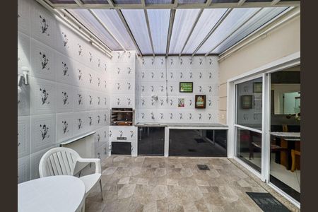 Casa de condomínio à venda com 106m², 3 quartos e 2 vagas