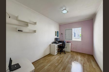 Casa de condomínio à venda com 106m², 3 quartos e 2 vagas