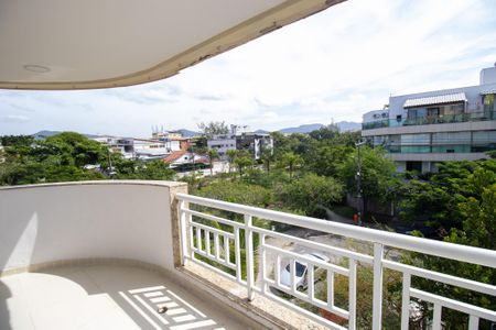 Apartamento à venda com 114m², 3 quartos e 3 vagasVaranda do quarto