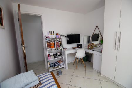 Apartamento à venda com 114m², 3 quartos e 3 vagasQuarto 2