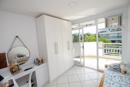 Apartamento à venda com 114m², 3 quartos e 3 vagasQuarto 2