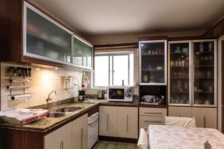 Casa à venda com 145m², 2 quartos e 1 vaga Casa à venda com 145m², 2 quartos e 1 vagaCozinha