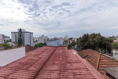 Casa à venda com 145m², 2 quartos e 1 vaga Casa à venda com 145m², 2 quartos e 1 vagaSacada da Edícula