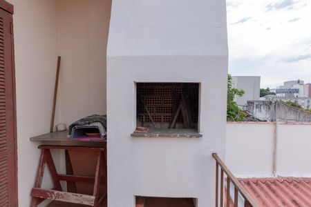 Casa à venda com 145m², 2 quartos e 1 vaga Casa à venda com 145m², 2 quartos e 1 vagaSacada da Edícula