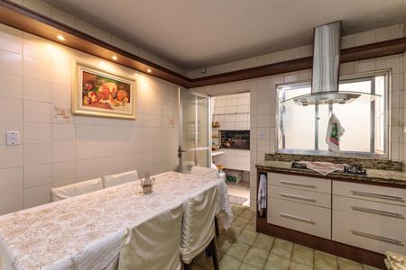 Casa à venda com 145m², 2 quartos e 1 vaga Casa à venda com 145m², 2 quartos e 1 vagaCozinha