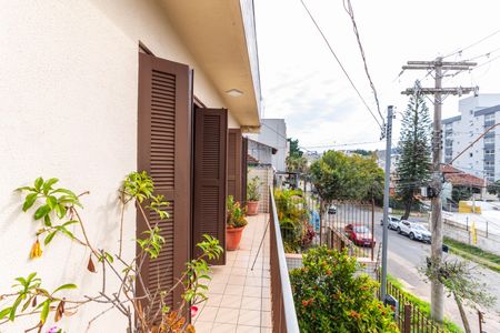 Casa à venda com 145m², 2 quartos e 1 vaga Casa à venda com 145m², 2 quartos e 1 vagaVista da Sacada