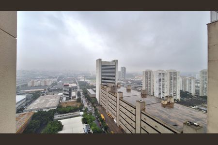 Apartamento à venda com 142m², 3 quartos e 2 vagas Apartamento à venda com 142m², 3 quartos e 2 vagasVista