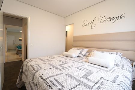 Apartamento à venda com 142m², 3 quartos e 2 vagasSuíte 2