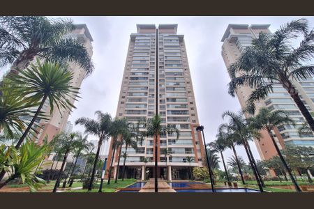 Apartamento à venda com 142m², 3 quartos e 2 vagas Apartamento à venda com 142m², 3 quartos e 2 vagasFachada