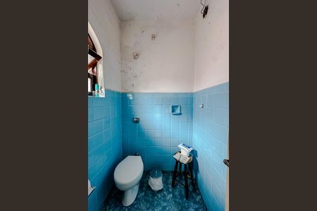 Casa à venda com 130m², 3 quartos e 3 vagasBanheiro de serviço