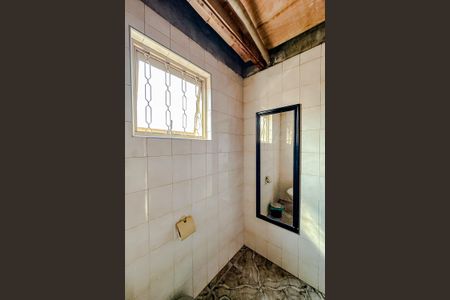 Casa à venda com 130m², 3 quartos e 3 vagasBanheiro da Área externa