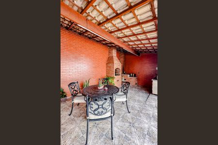 Casa à venda com 130m², 3 quartos e 3 vagasÁrea externa