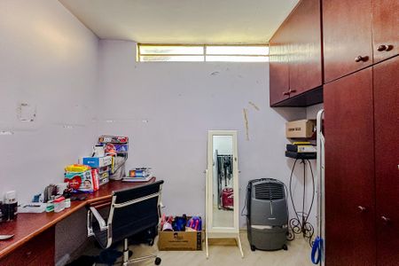 Casa à venda com 130m², 3 quartos e 3 vagasQuarto 2