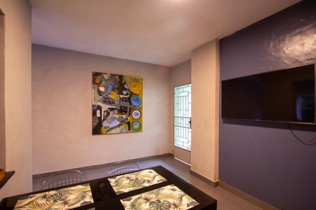 Casa à venda com 288m², 5 quartos e 4 vagas Casa à venda com 288m², 5 quartos e 4 vagasCozinha