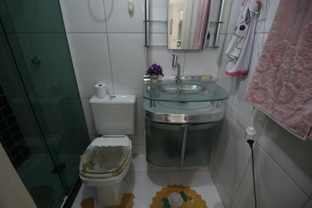 Apartamento à venda com 200m², 2 quartos e sem vagaQuarto 2 - Banheiro