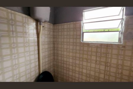 Casa à venda com 200m², 3 quartos e 1 vagaBanheiro