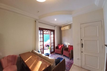 Casa à venda com 400m², 4 quartos e 4 vagasSala