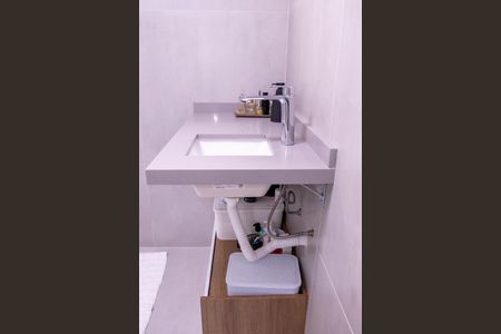 Apartamento à venda com 110m², 4 quartos e 2 vagasBanheiro da Suíte