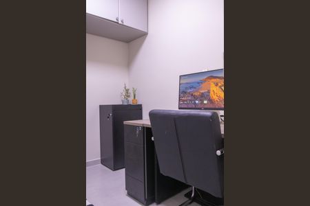 Apartamento à venda com 110m², 4 quartos e 2 vagasEscritório
