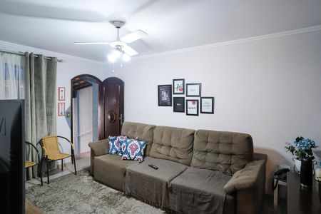 Casa à venda com 124m², 4 quartos e 2 vagasSala 1