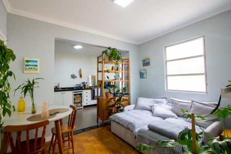 Apartamento à venda com 65m², 2 quartos e 1 vaga Apartamento à venda com 65m², 2 quartos e 1 vagaSala